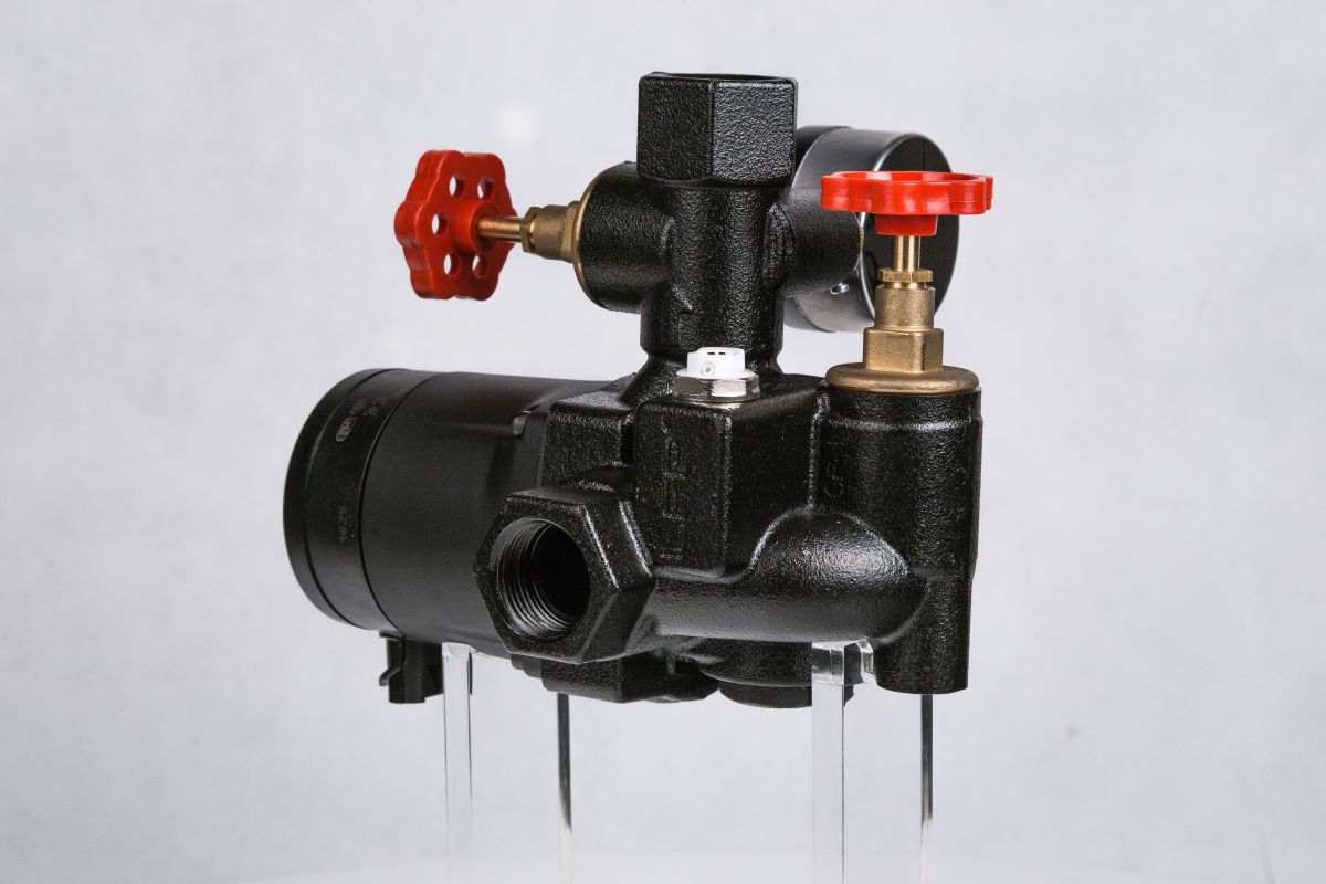 Fotografia obrotowa 360° - przedmiot fotografowany na podstawce.