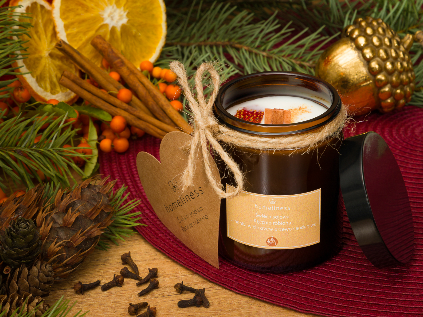 Zdjęcie świecy sojowej.