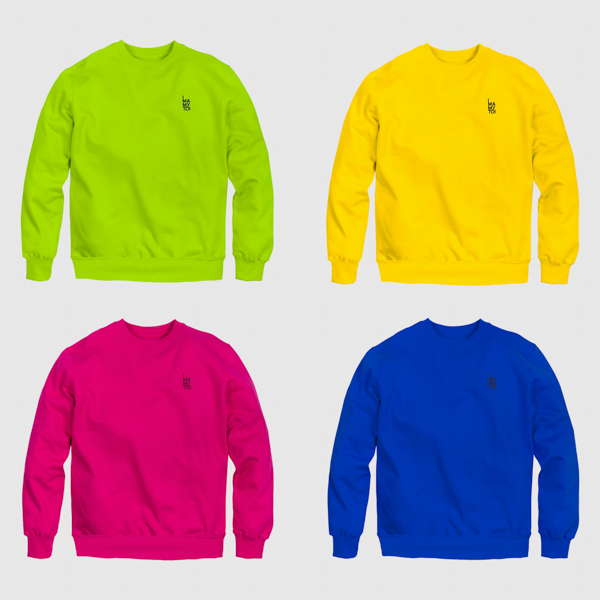 zdjęcie  bluzy w kilku kolorach