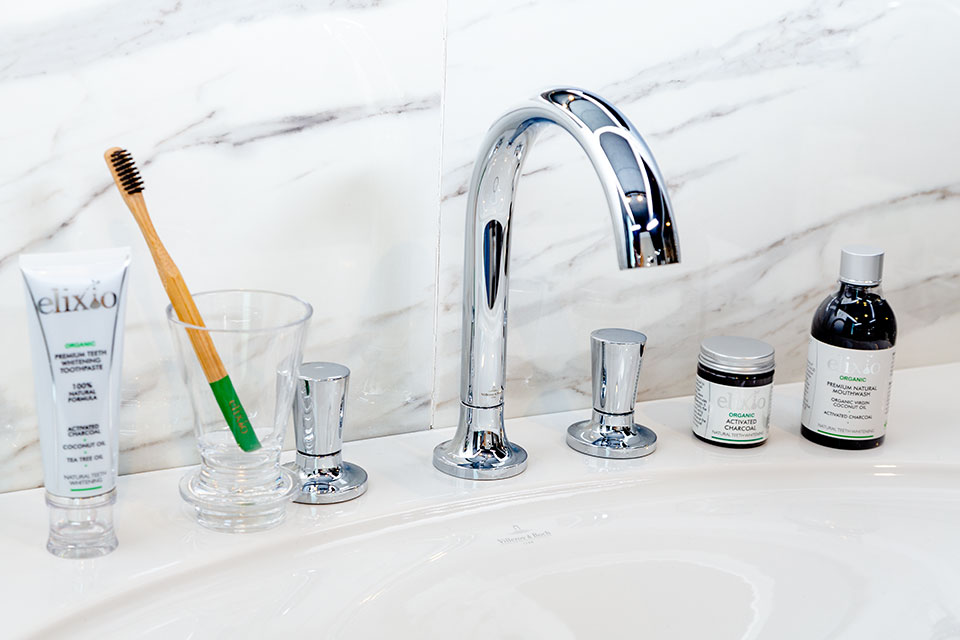 historia przedstawiona na fotografii produktowej